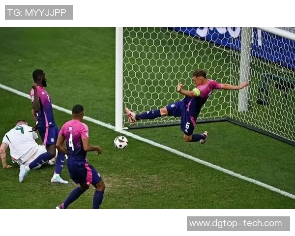 德国足球明星选手的辉煌历程与影响力解析 德国足球明星选手的辉煌历程与影响力解析