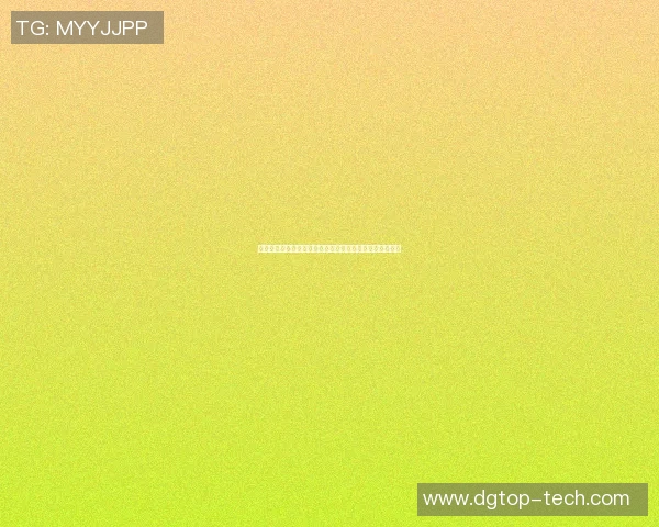 足球明星身着藏装展现多元文化魅力与传统风采的精彩瞬间