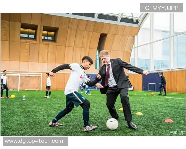 我与足球明星的奇妙旅程原来是英语的启蒙之路 我与足球明星的奇妙旅程原来是英语的启蒙之路